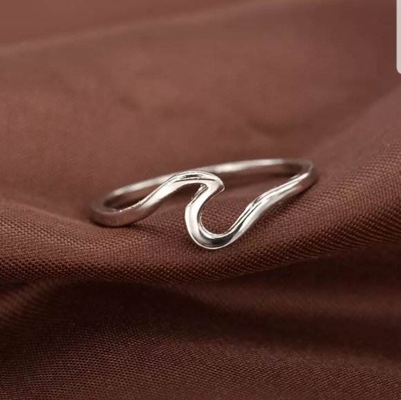 Cute antique silver color ocean wave ring 💍 - Picture 5 of 5